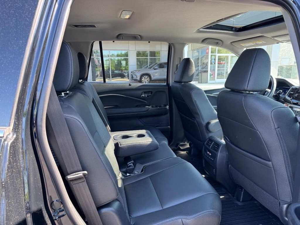 Honda Pilot Vehicle Image 10