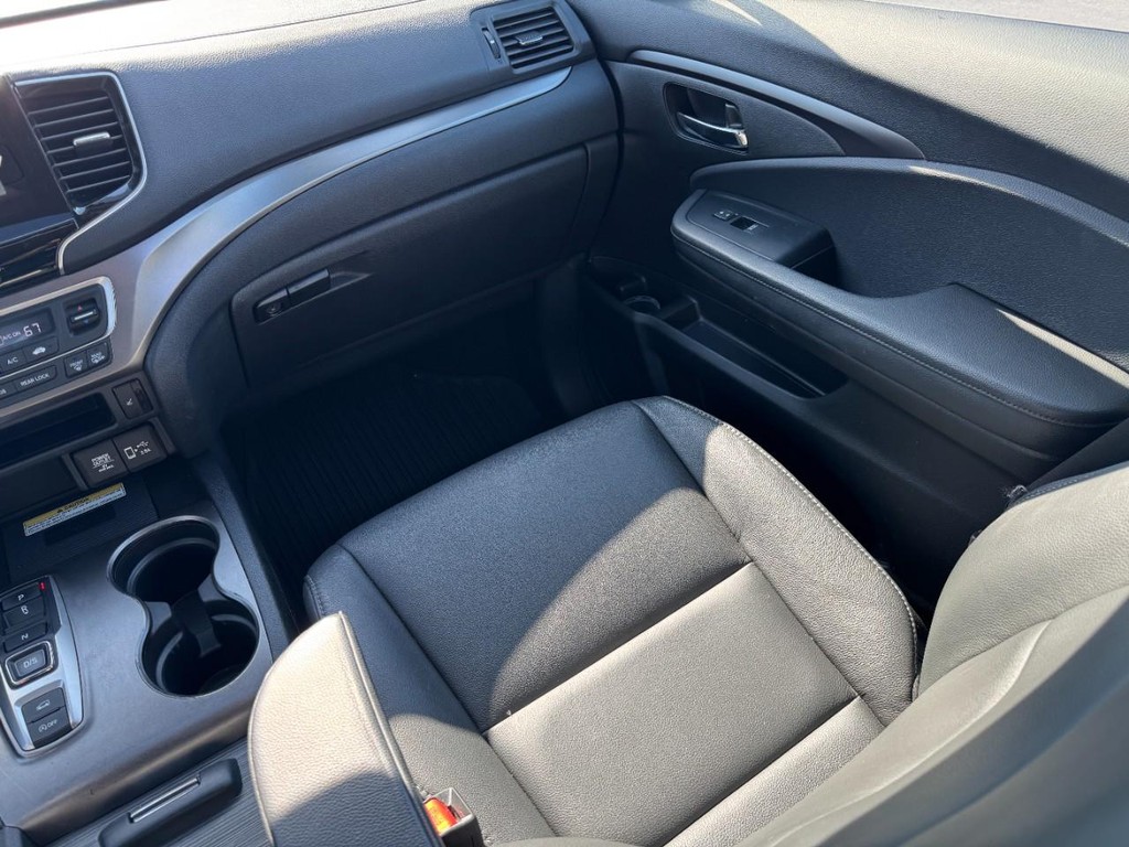Honda Pilot Vehicle Image 15
