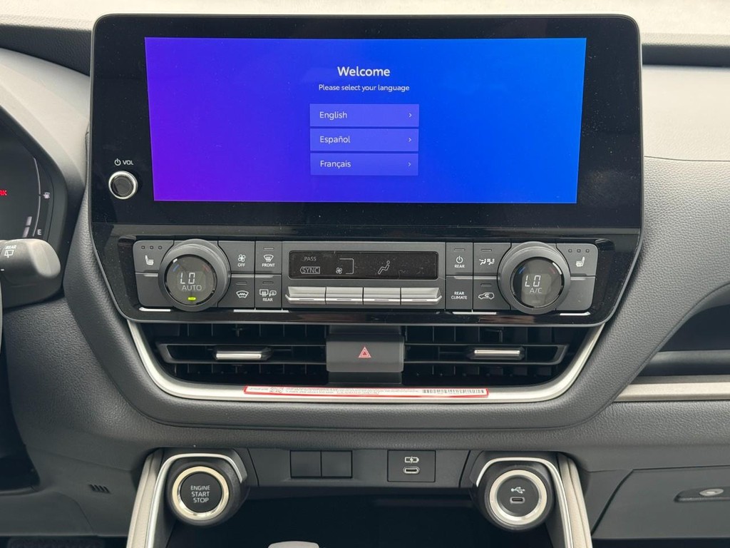 Toyota Grand Highlander Vehicle Image 9