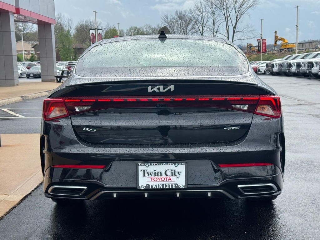 Kia K5 Vehicle Image 5
