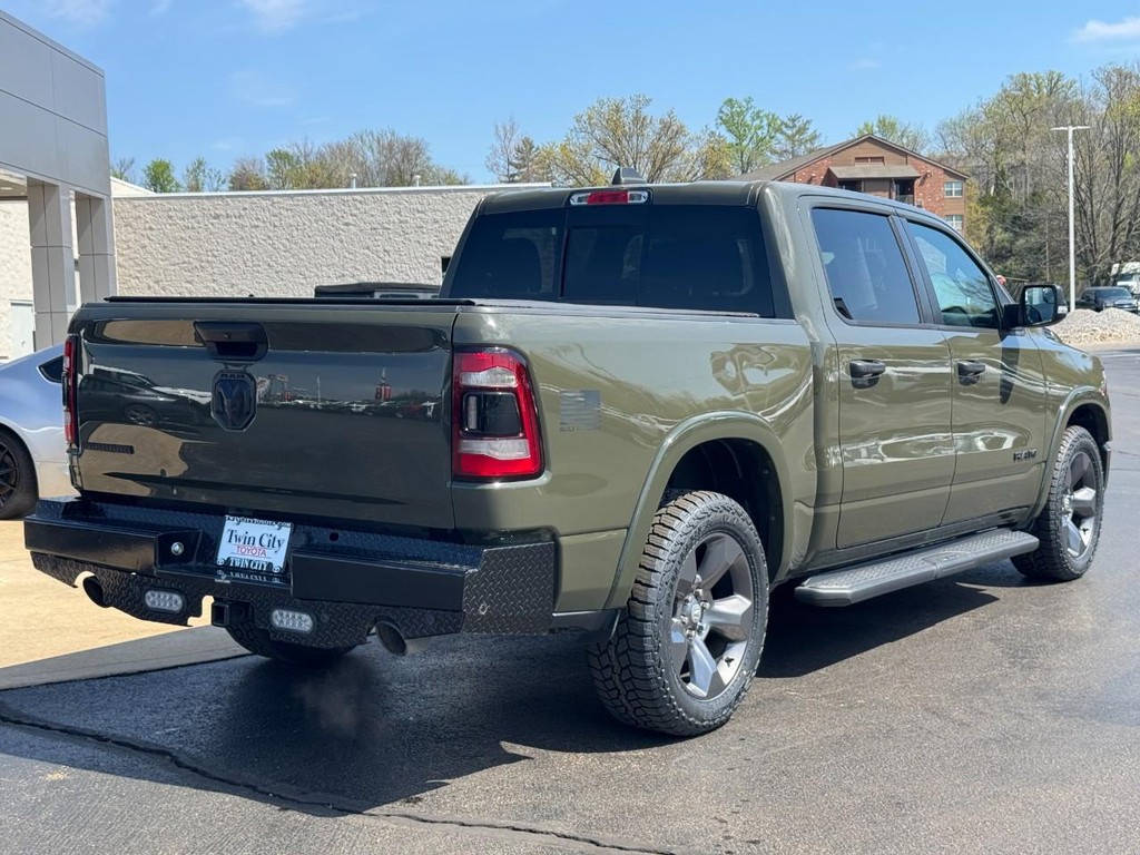 Ram 1500 Vehicle Image 3