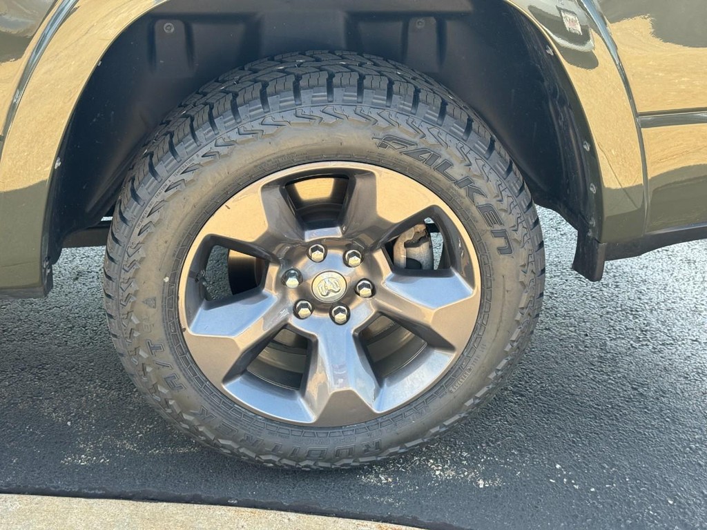 Ram 1500 Vehicle Image 8