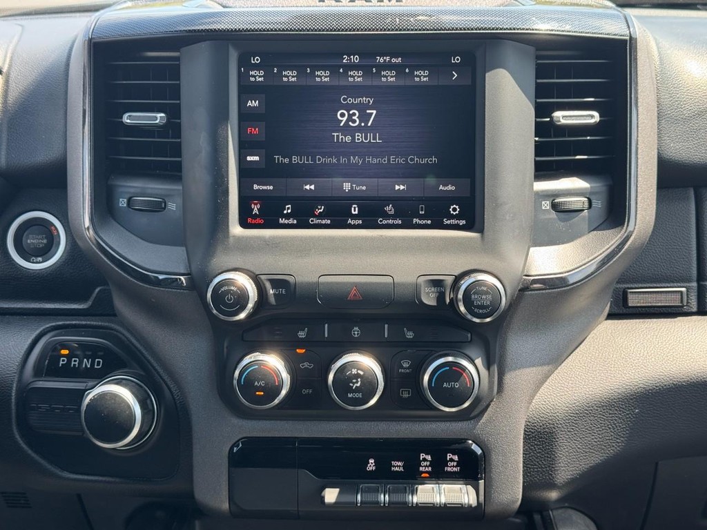 Ram 1500 Vehicle Image 16