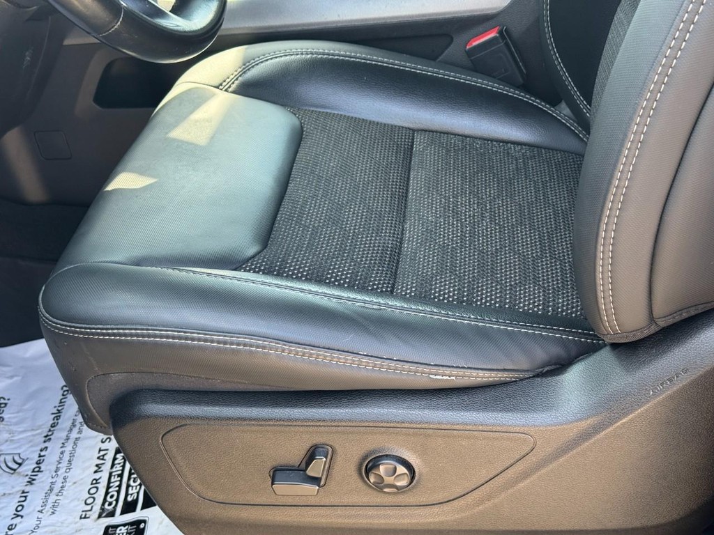 Ram 1500 Vehicle Image 18