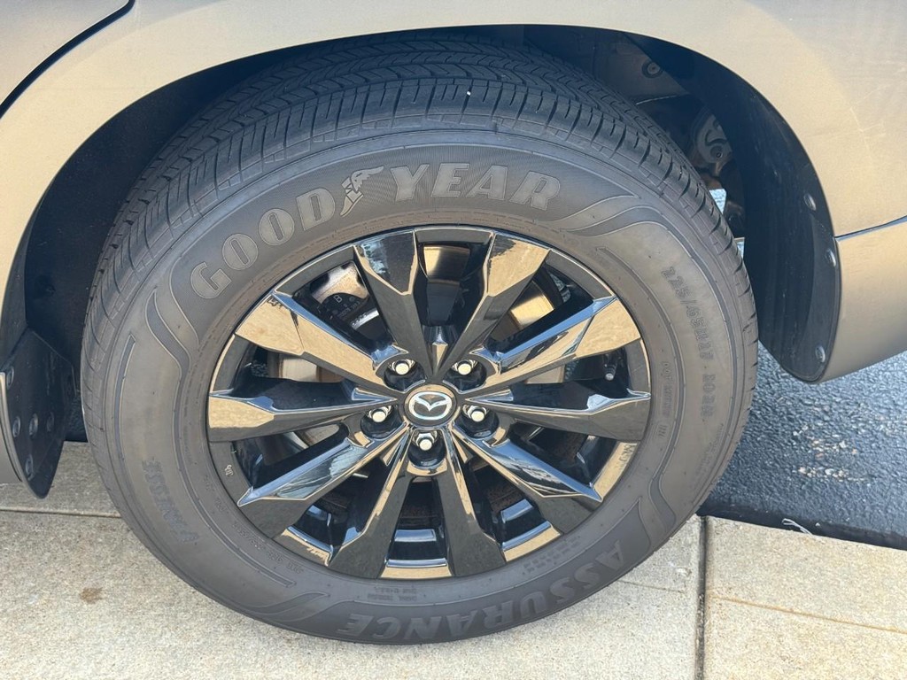 Mazda CX-50 Vehicle Image 7
