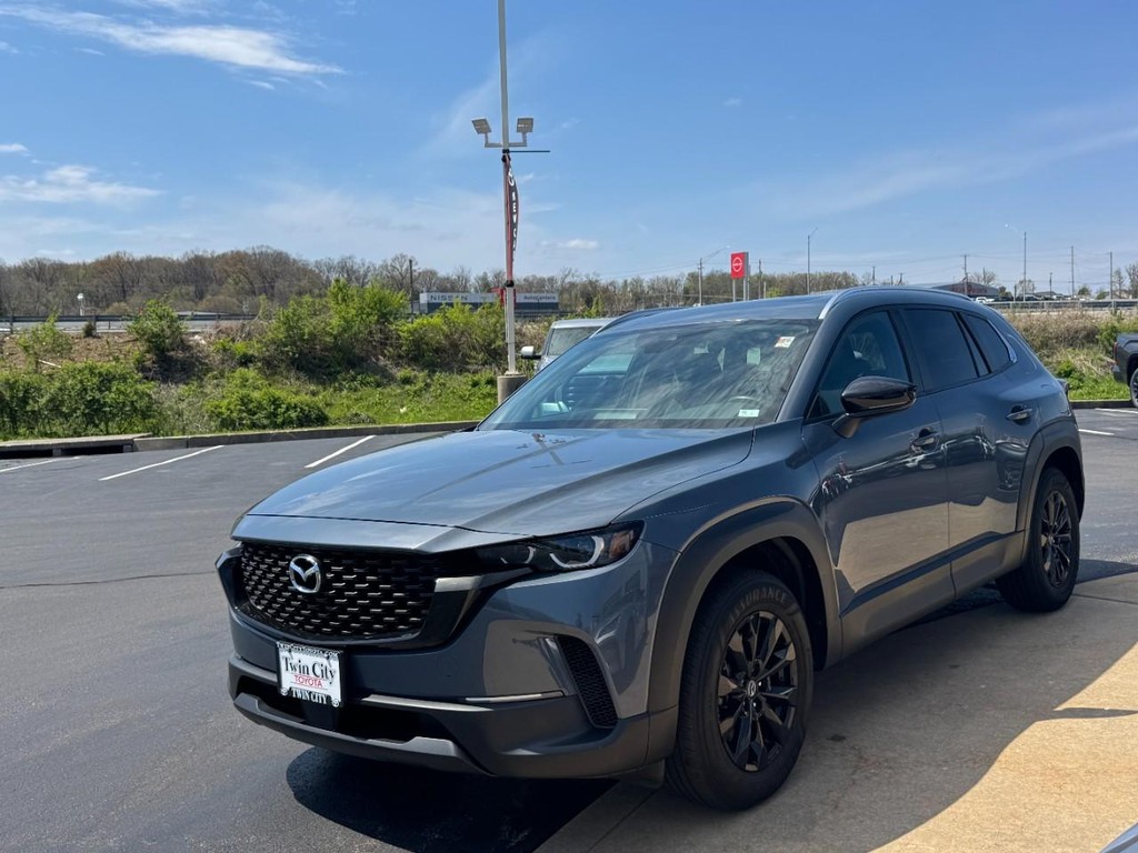Mazda CX-50 Vehicle Image 8