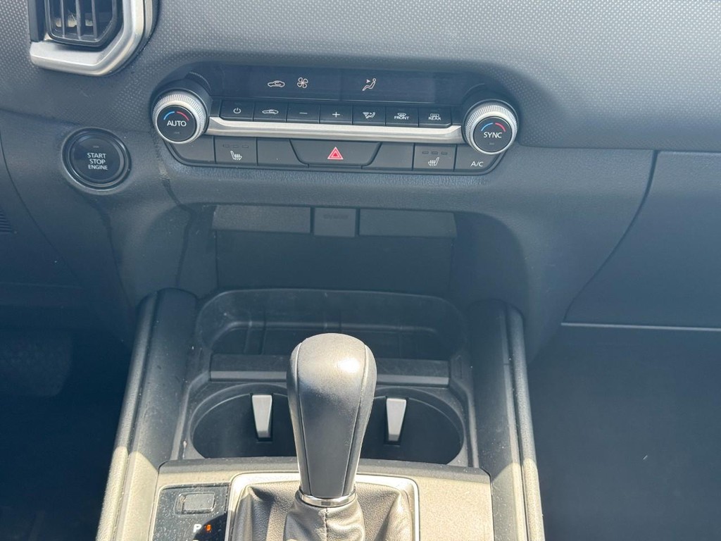 Mazda CX-50 Vehicle Image 14