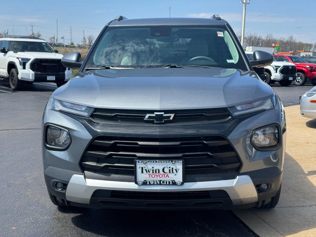 Chevrolet TrailBlazer Vehicle Image 9