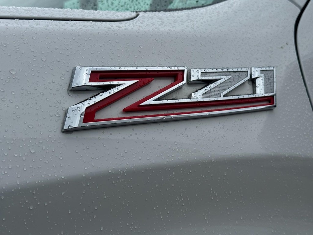 Chevrolet Silverado 1500 Vehicle Image 9