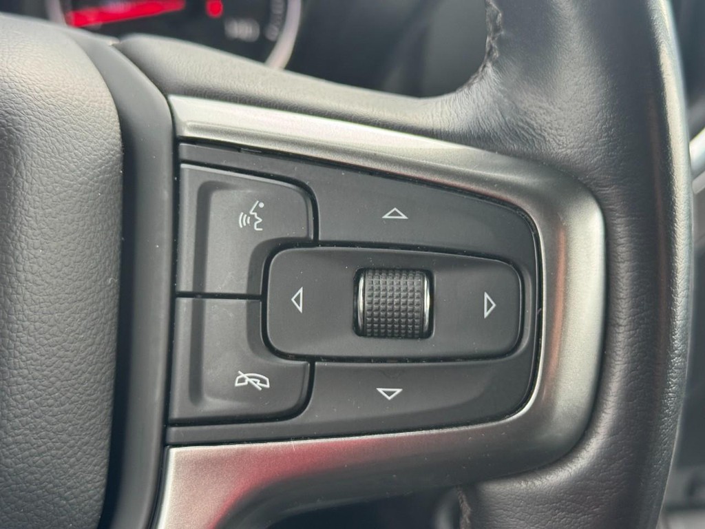 Chevrolet Silverado 1500 Vehicle Image 21