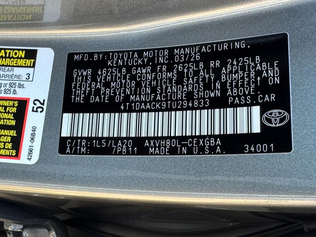 Toyota Camry Vehicle Image 17