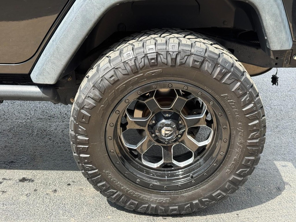 Jeep Wrangler Unlimited Vehicle Image 7