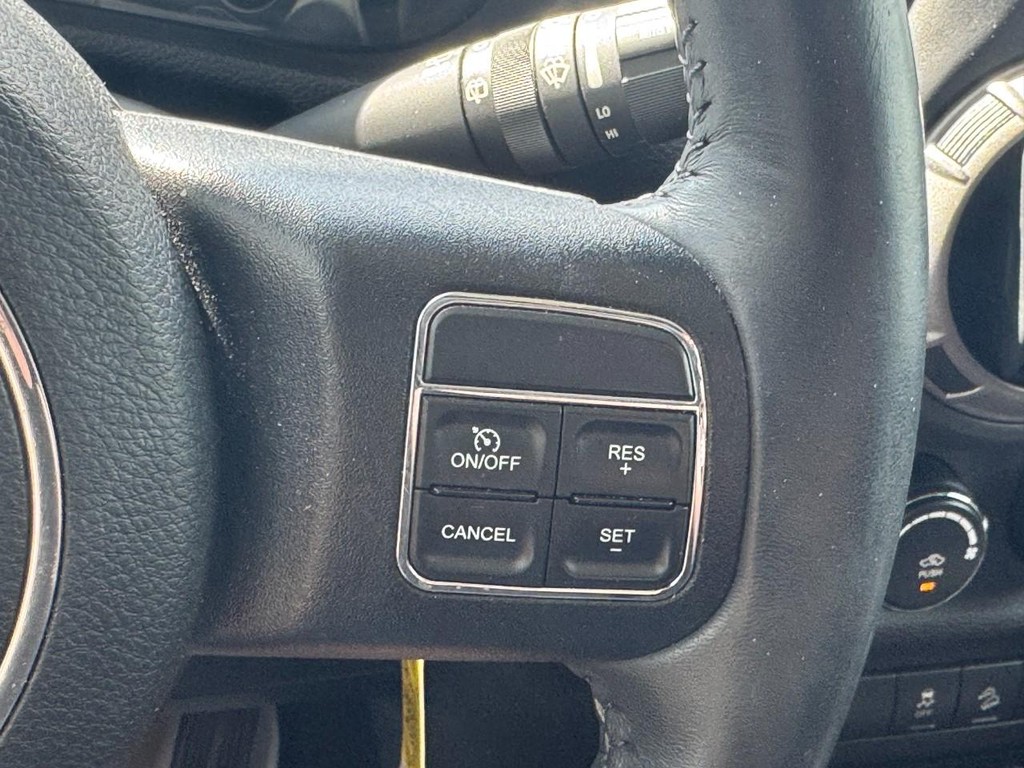 Jeep Wrangler Unlimited Vehicle Image 18