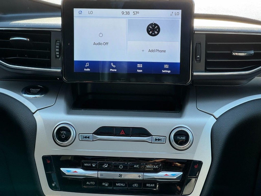 Ford Explorer Vehicle Image 14