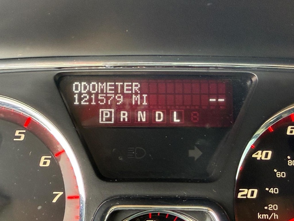 GMC Acadia Vehicle Image 24