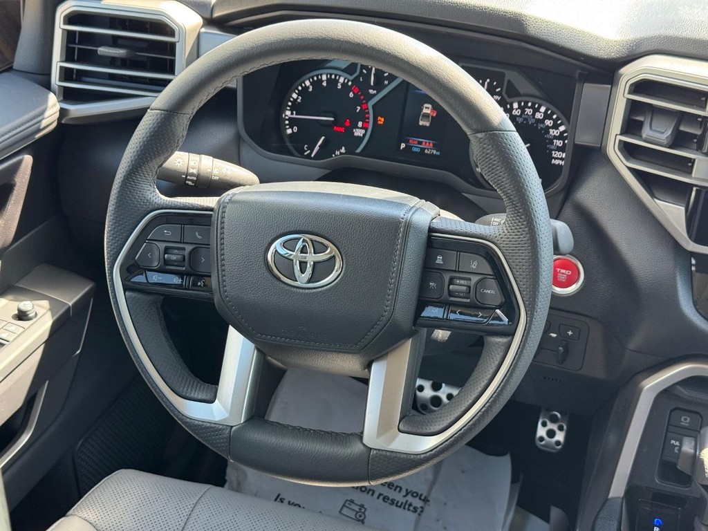Toyota Tundra 4WD Vehicle Image 13