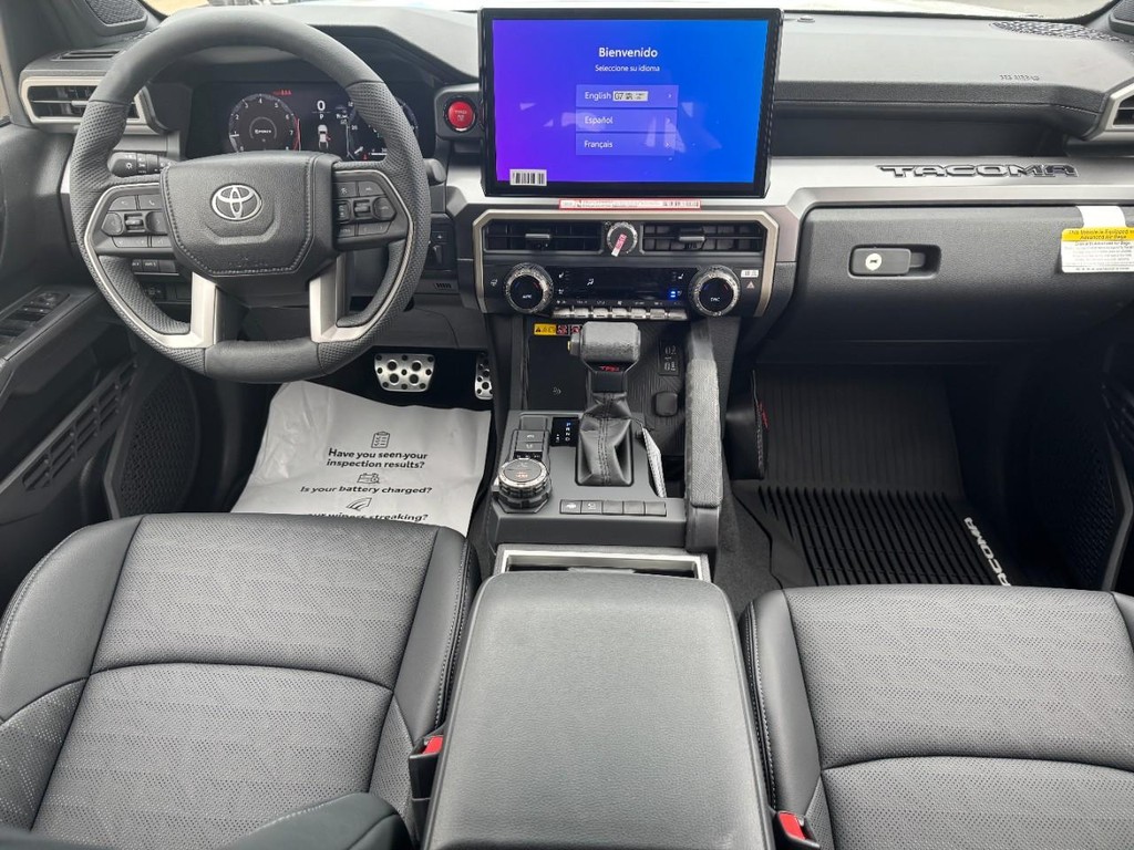 Toyota Tacoma 4WD Vehicle Image 7