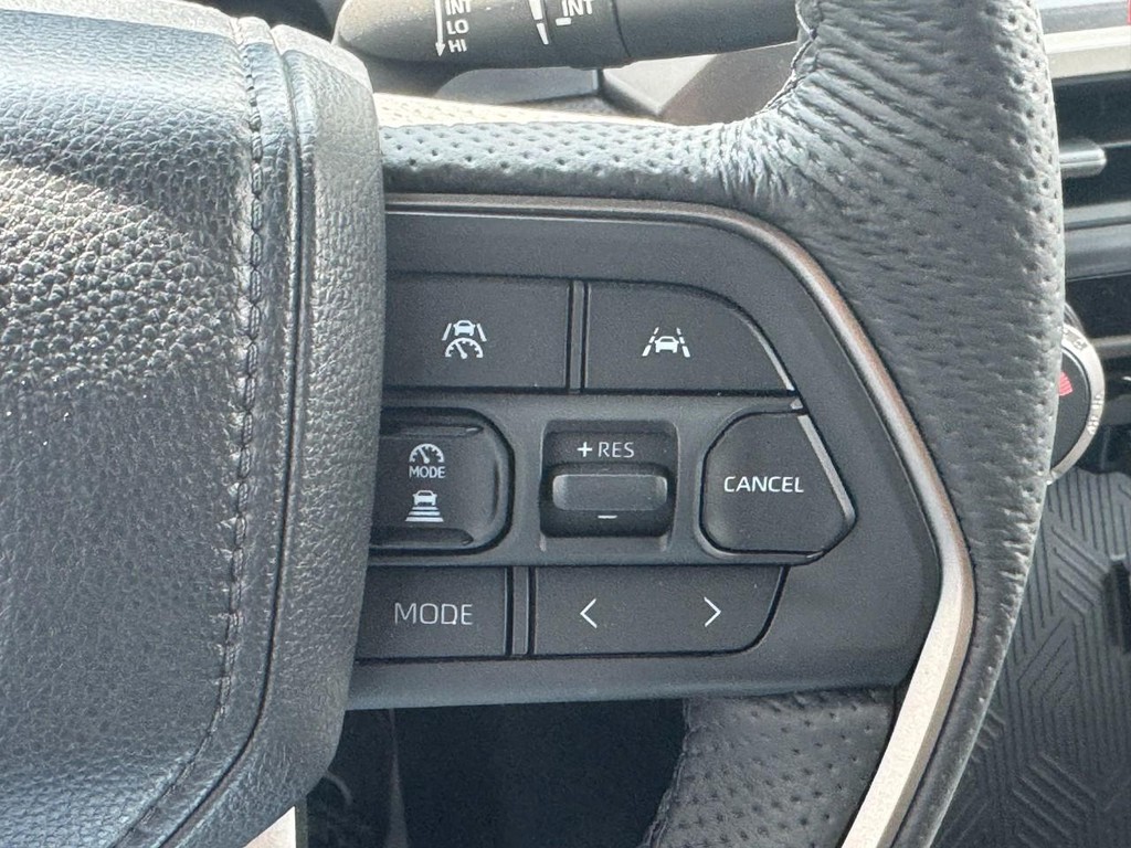 Toyota Tacoma 4WD Vehicle Image 18