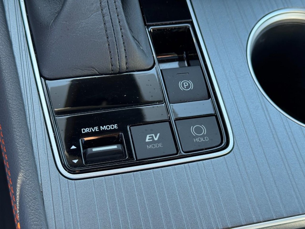 Toyota Sienna Vehicle Image 24