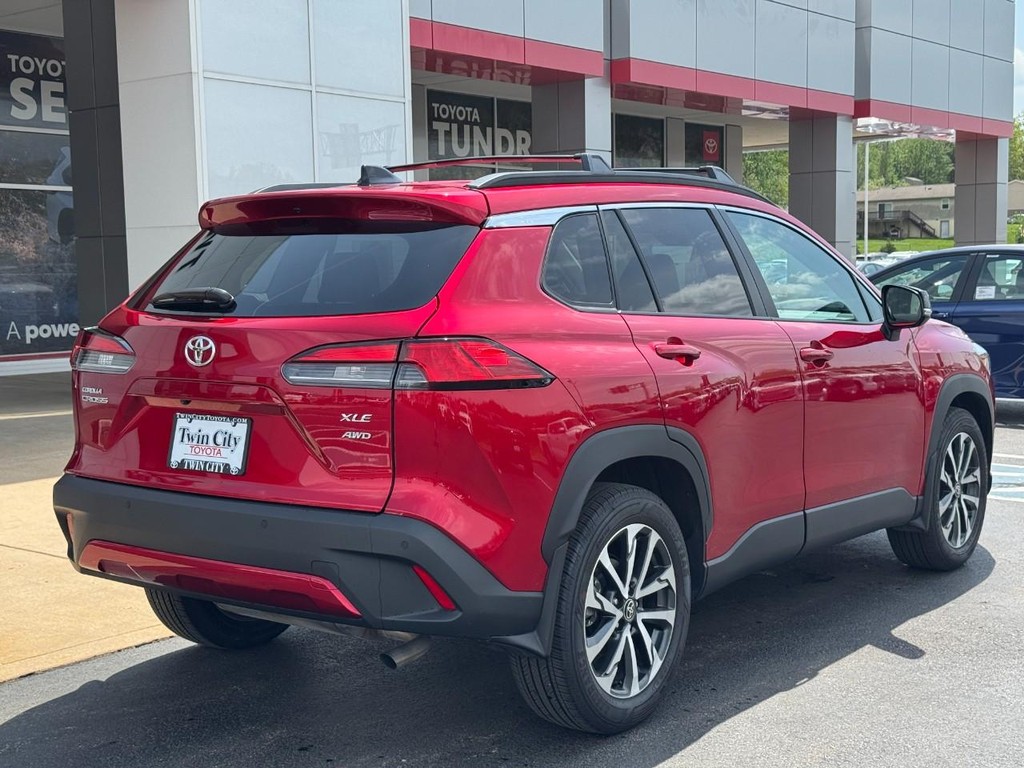 Toyota Corolla Cross Vehicle Image 3