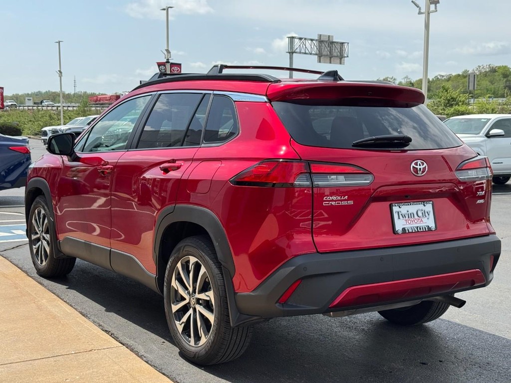 Toyota Corolla Cross Vehicle Image 7