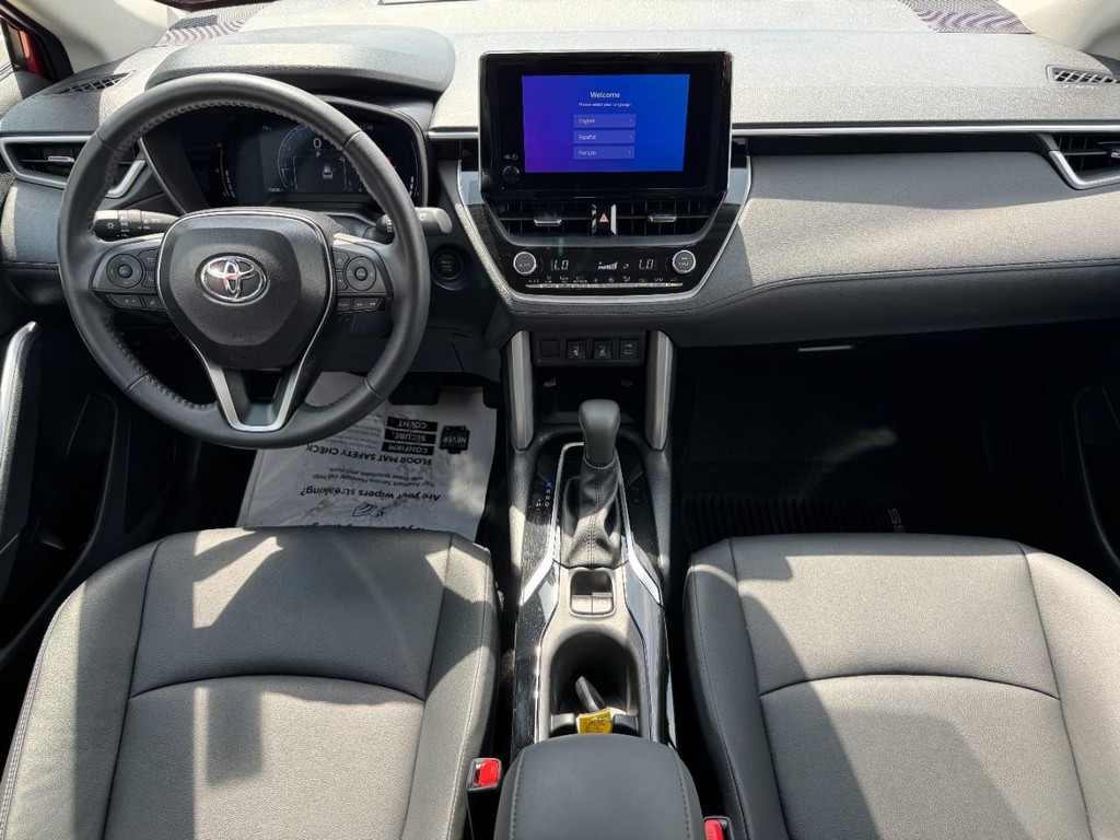 Toyota Corolla Cross Vehicle Image 12