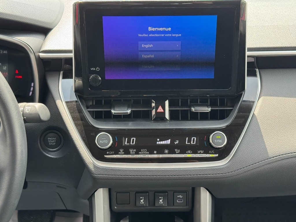 Toyota Corolla Cross Vehicle Image 14