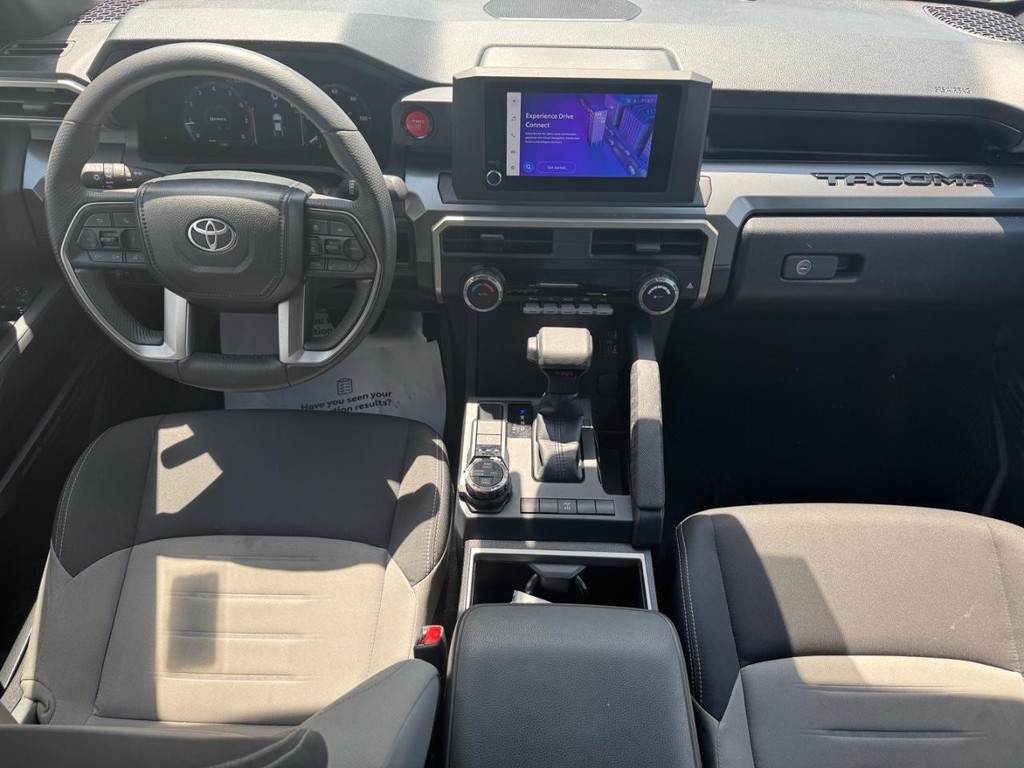 Toyota Tacoma 4WD Vehicle Image 11