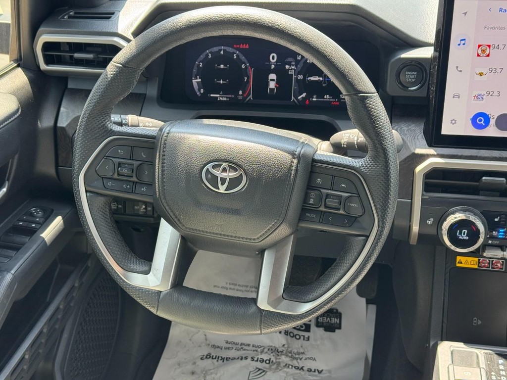Toyota Tacoma 4WD Vehicle Image 12