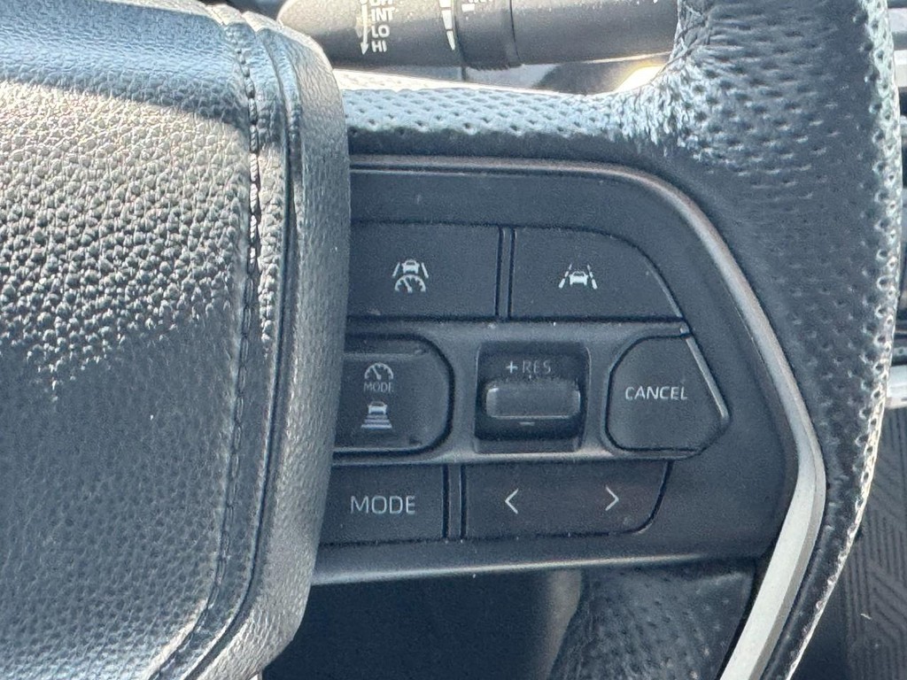 Toyota Tacoma 4WD Vehicle Image 17