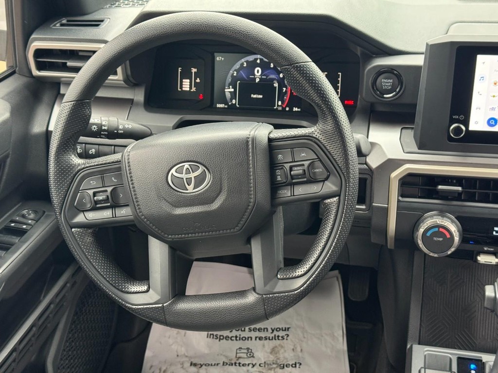 Toyota Tacoma 4WD Vehicle Image 13