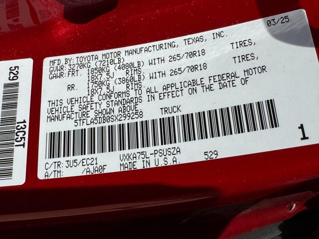 Toyota Tundra 4WD Vehicle Image 23