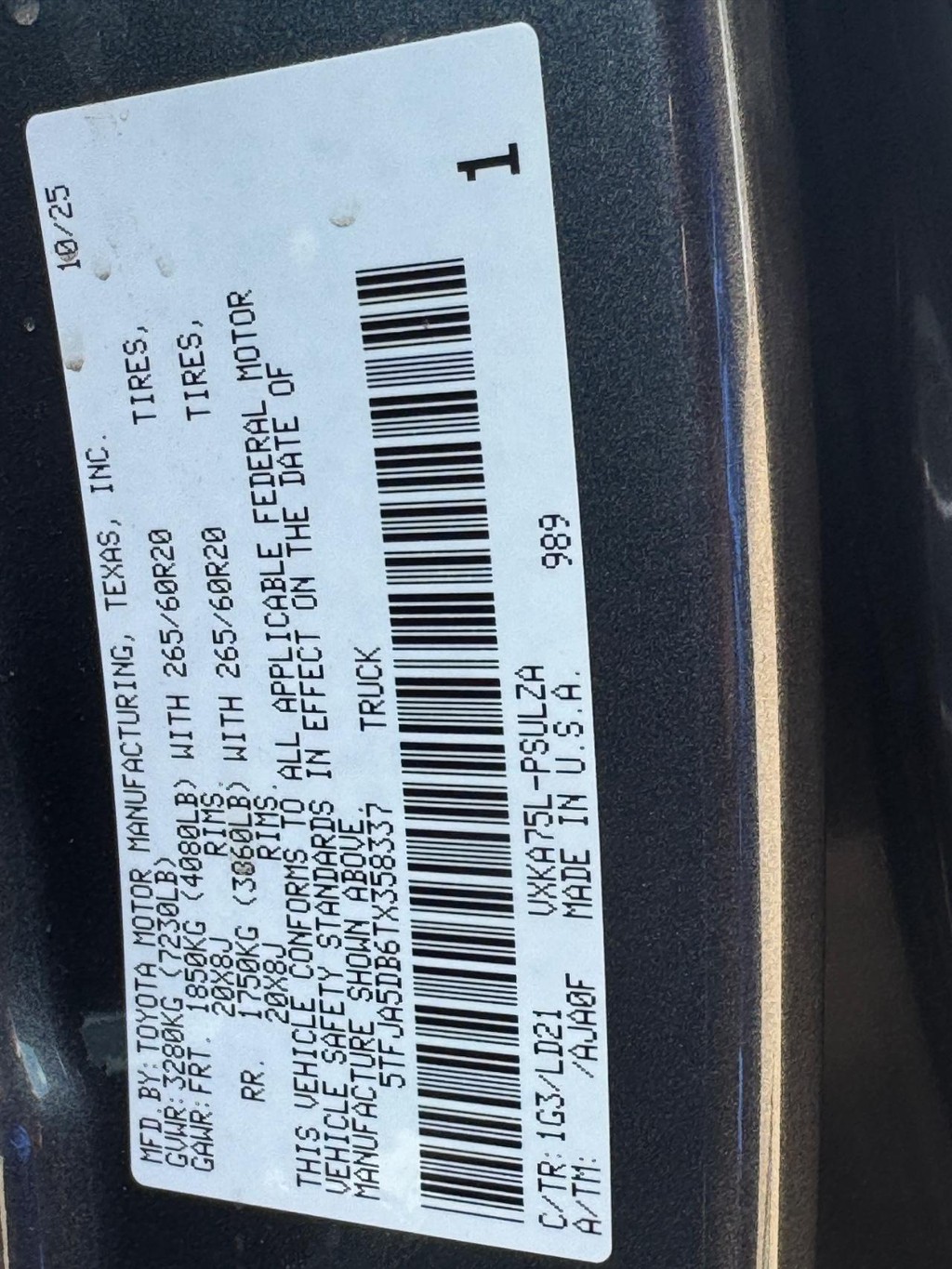 Toyota Tundra 4WD Vehicle Image 20