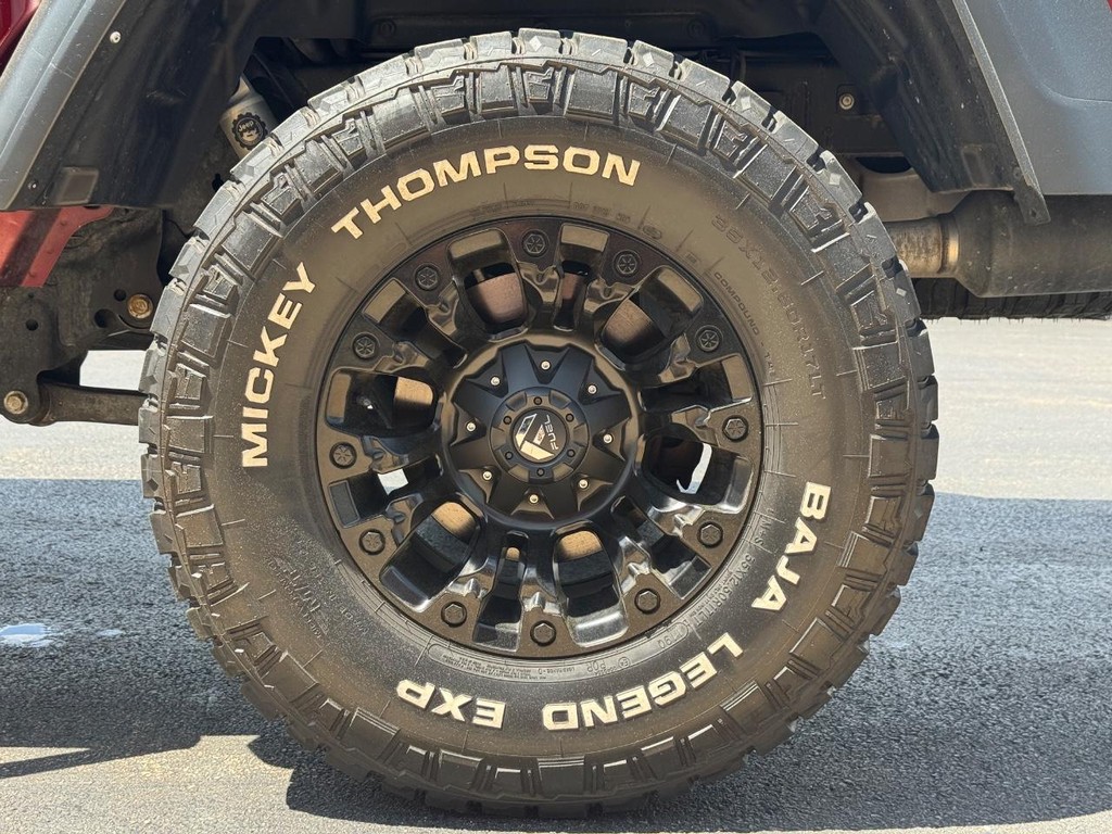 Jeep Gladiator Vehicle Image 9