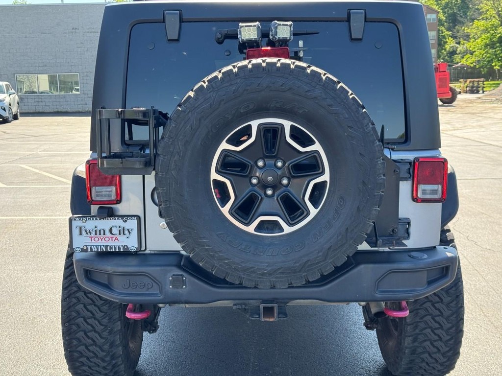 Jeep Wrangler Unlimited Vehicle Image 4