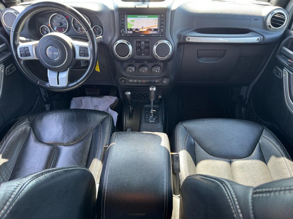 Jeep Wrangler Unlimited Vehicle Image 10