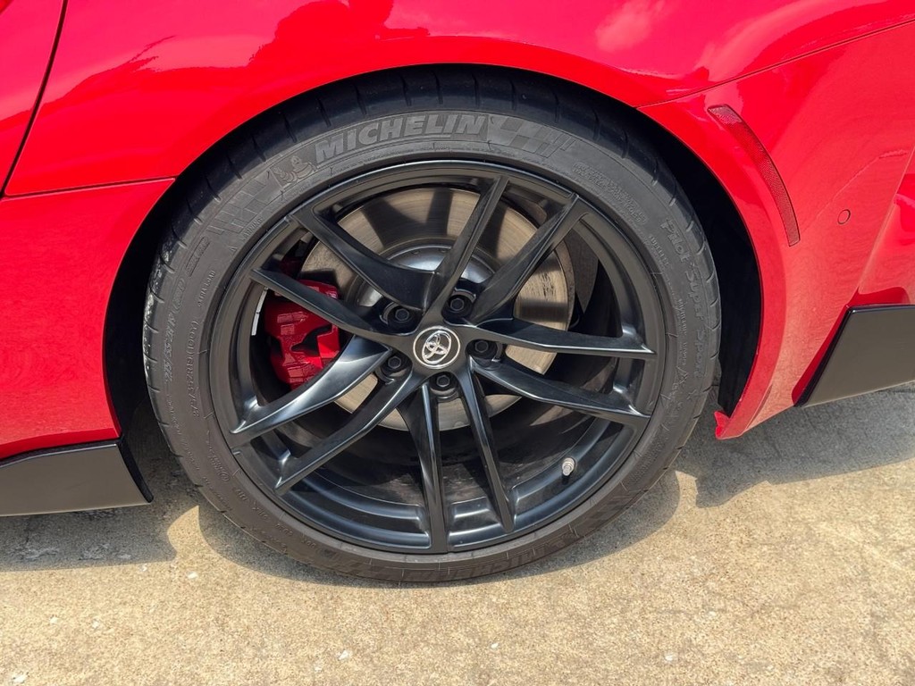 Toyota GR Supra Vehicle Image 9