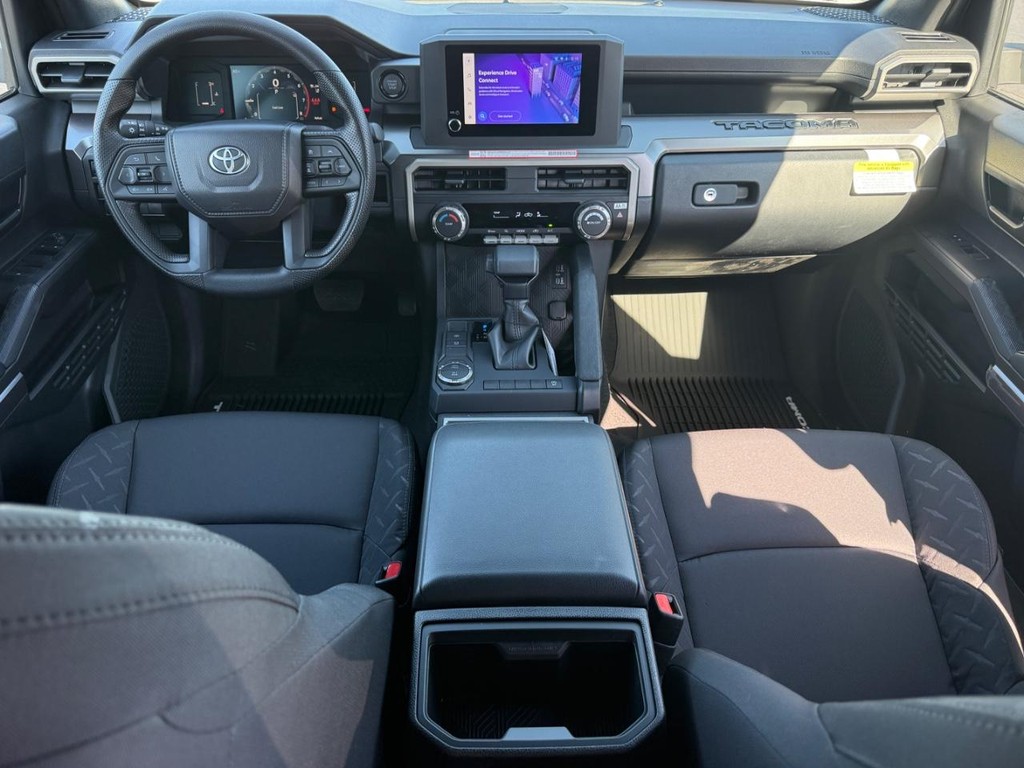 Toyota Tacoma 2WD Vehicle Image 6