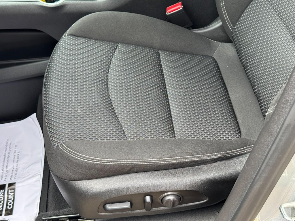 GMC Terrain Vehicle Image 10