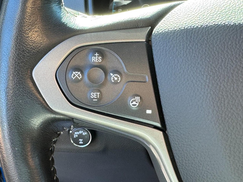 Chevrolet Colorado Vehicle Image 17