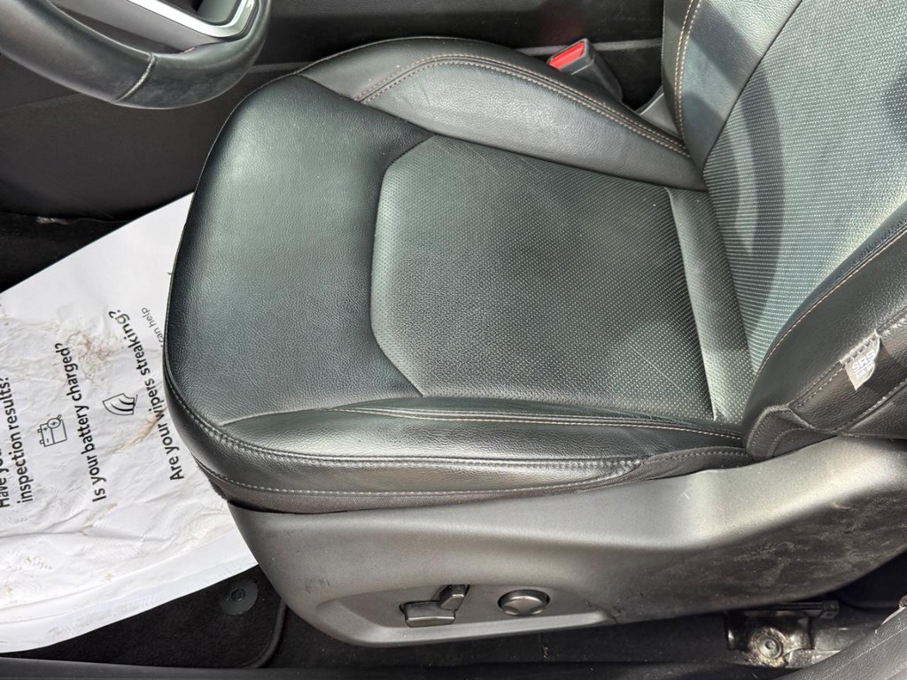 Jeep Compass Vehicle Image 18