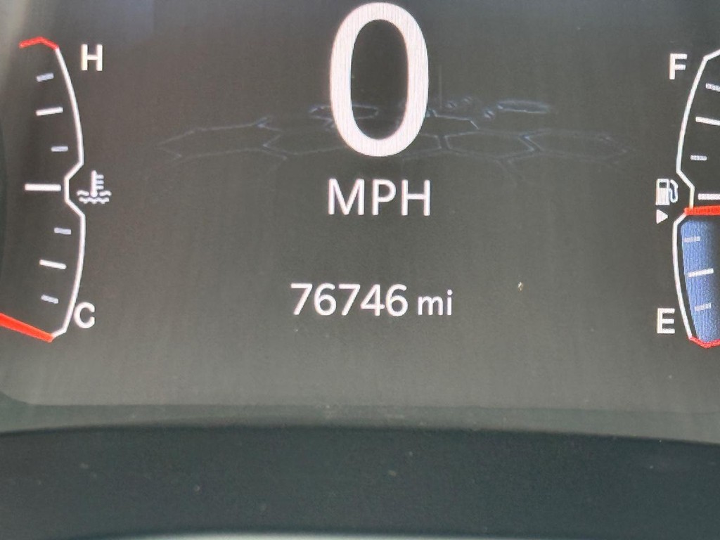 Jeep Compass Vehicle Image 22