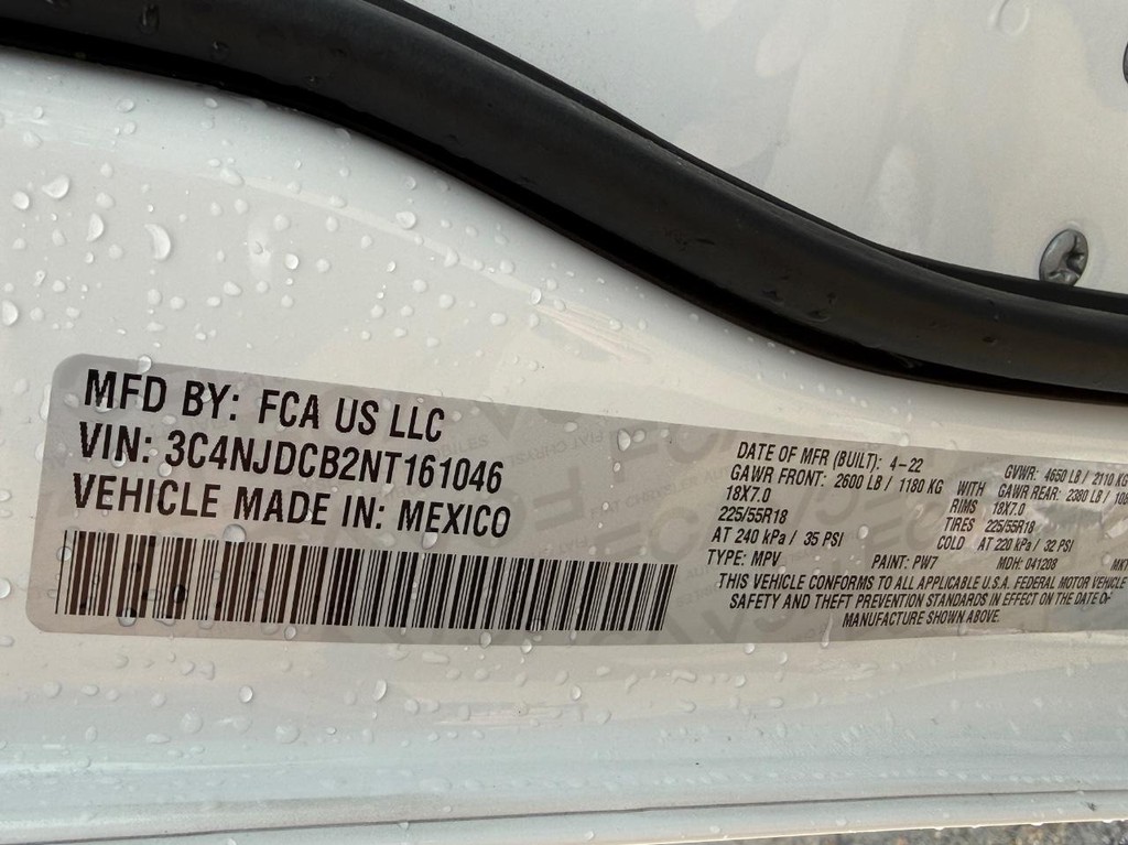 Jeep Compass Vehicle Image 24