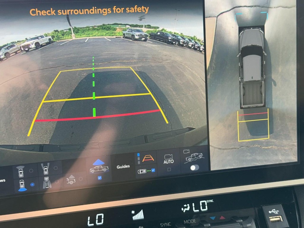 Toyota Tundra 4WD Vehicle Image 22