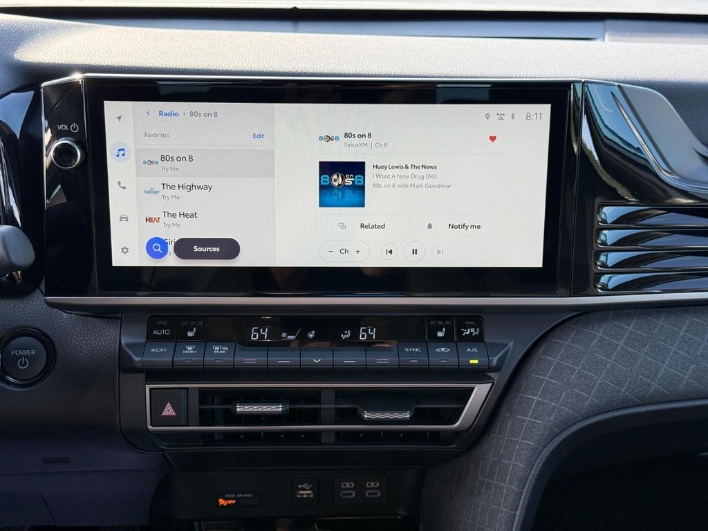 Toyota Camry Vehicle Image 14