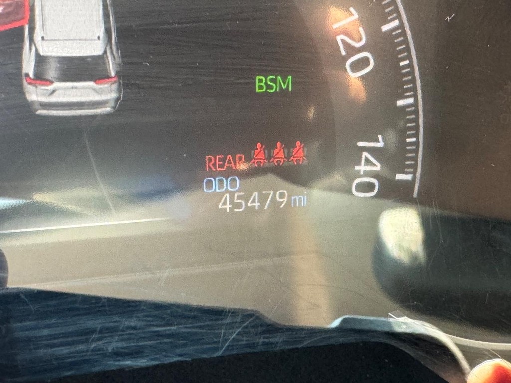 Toyota RAV4 Vehicle Image 22
