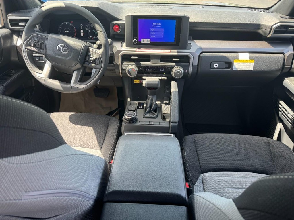 Toyota 4Runner Vehicle Image 8