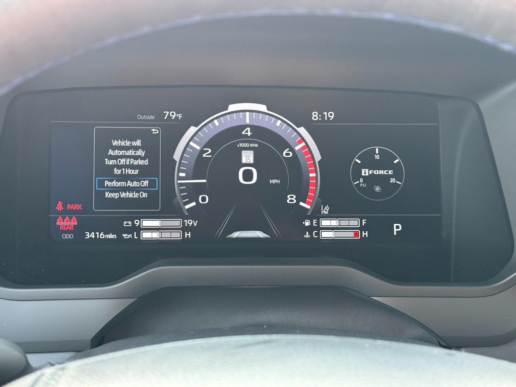 Toyota Tundra 4WD Vehicle Image 24