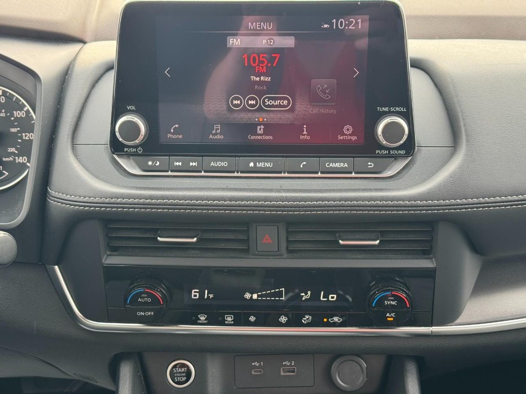 Nissan Rogue Vehicle Image 13