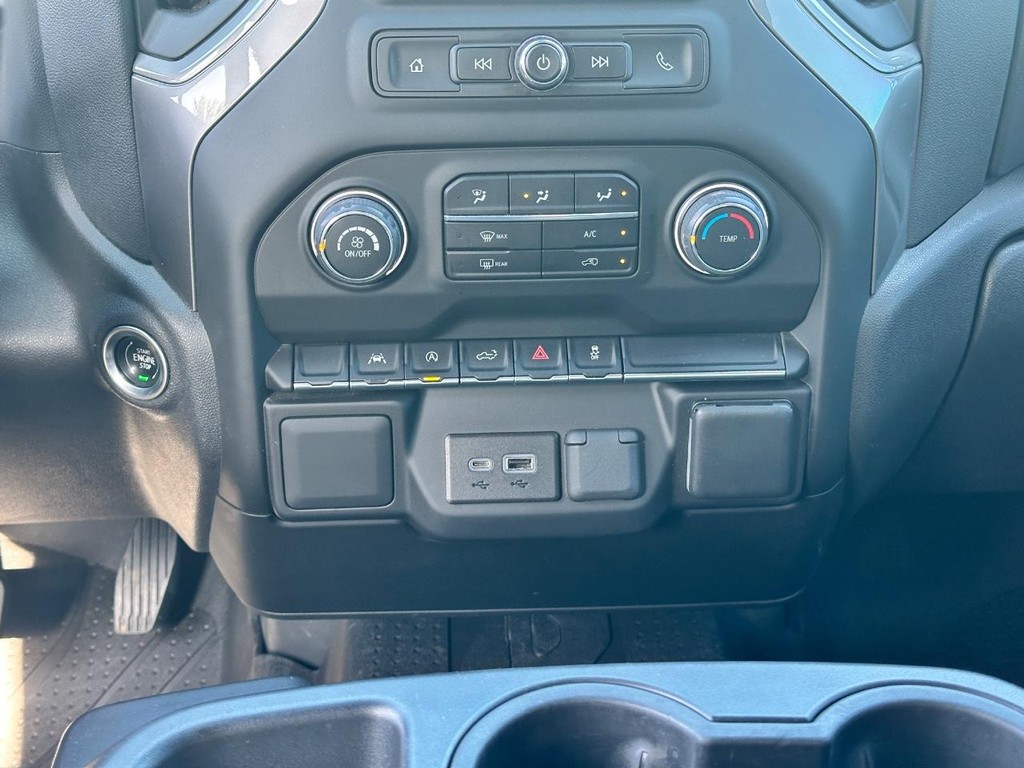 Chevrolet Silverado 1500 Vehicle Image 14